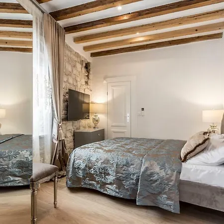 Berislavic Palace * Trogir