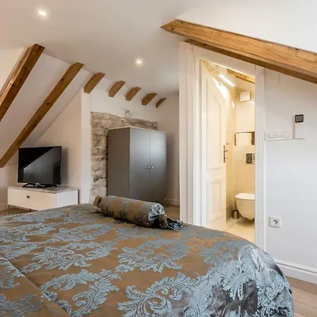 Berislavic Palace * Trogir