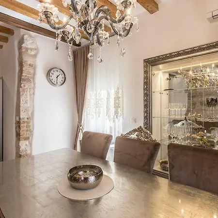 Berislavic Palace Apartamento Trogir