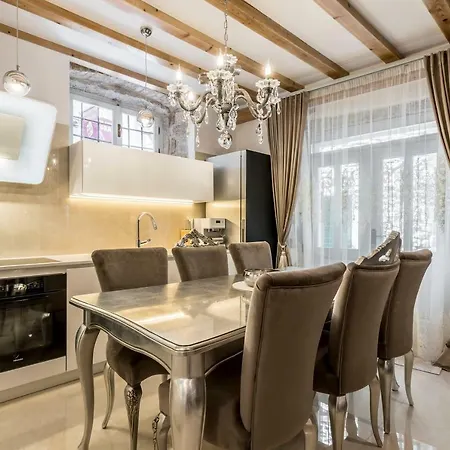 Berislavic Palace Apartamento