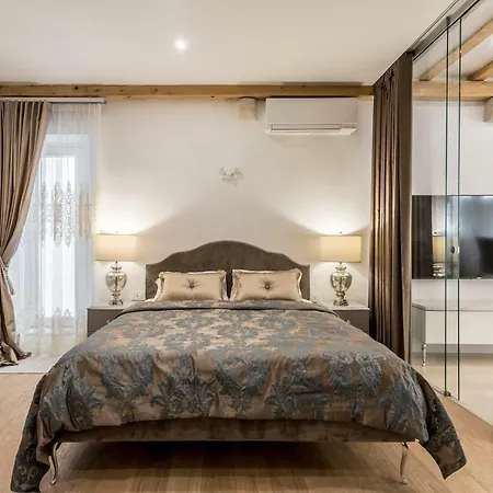 Berislavic Palace Apartamento *