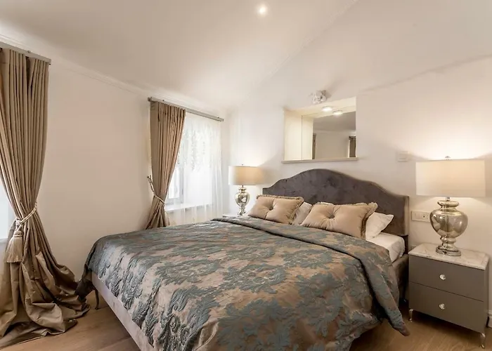 Berislavic Palace * Trogir