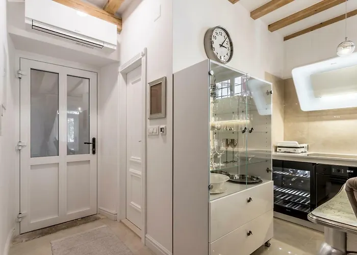 Berislavic Palace Apartament