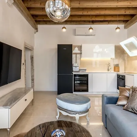 Apartment Berislavic Palace Trogir