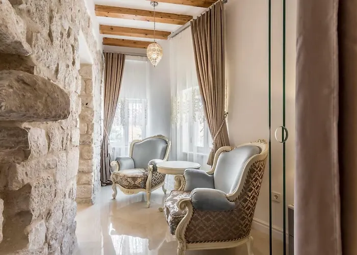 Appartamento Berislavic Palace *