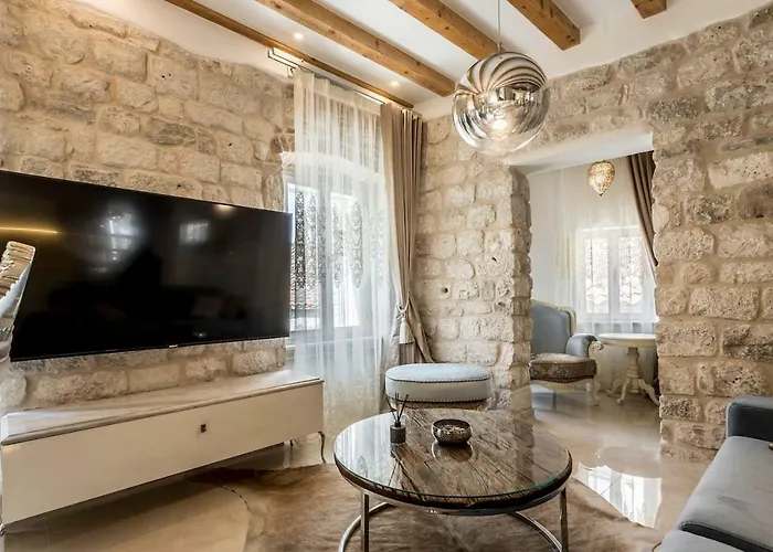 Berislavic Palace * Traù